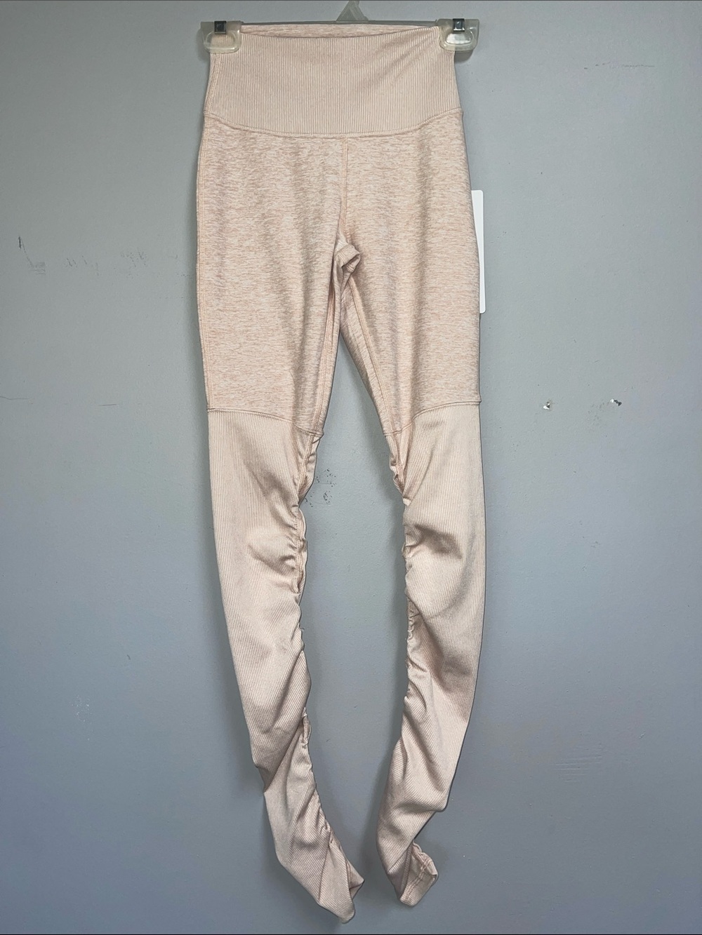 NWT Alo Yoga High-Waist Alosoft Goddess leggings
